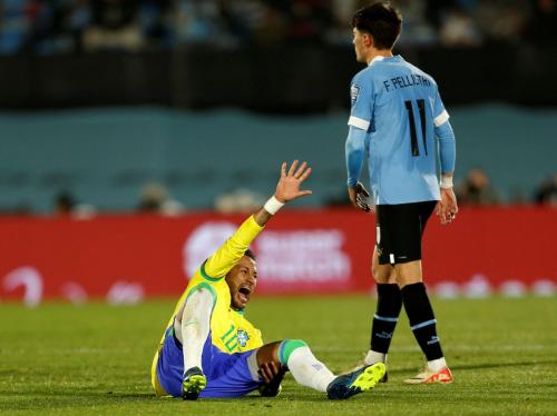 Casemiro Takut Cedera Neymar Jr: Semoga Tidak Serius!  : Okezone Dia